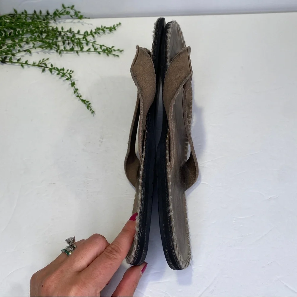 John Varvatos Beige Tan Leather Thong Flip Flop Sandals Size 12M